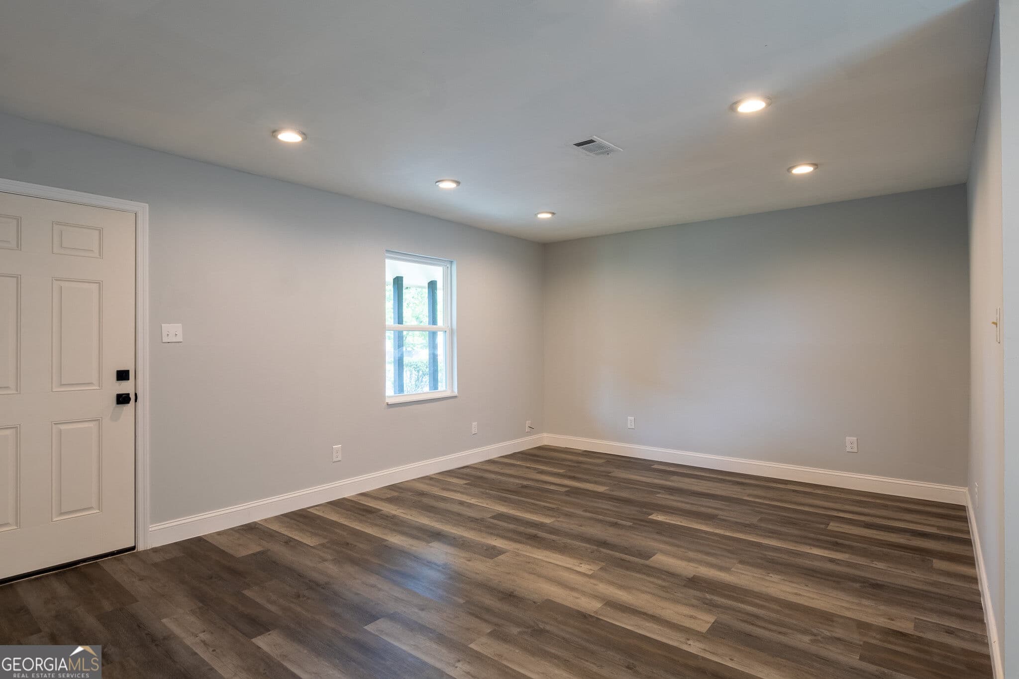 4 bedroom, 2 bathroom, 1,325 sq ft single family residence for sale at 113 LINDA Drive, Warner Robins, GA 31093 — photo 10