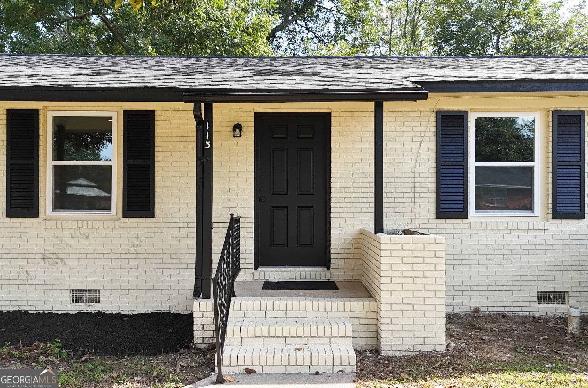 4 bedroom, 2 bathroom, 1,325 sq ft single family residence for sale at 113 LINDA Drive, Warner Robins, GA 31093 — photo 4