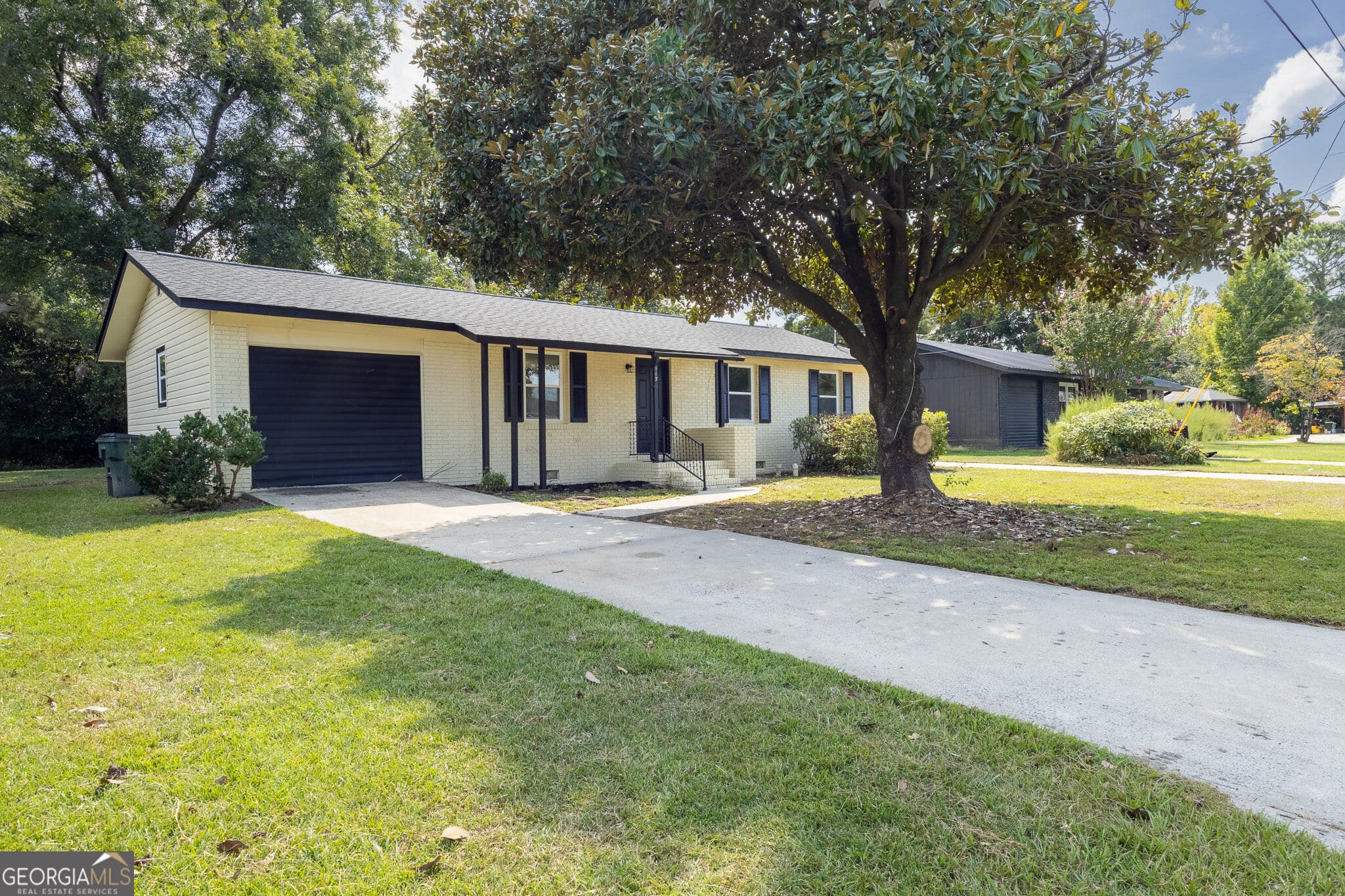 4 bedroom, 2 bathroom, 1,325 sq ft single family residence for sale at 113 LINDA Drive, Warner Robins, GA 31093 — photo 8