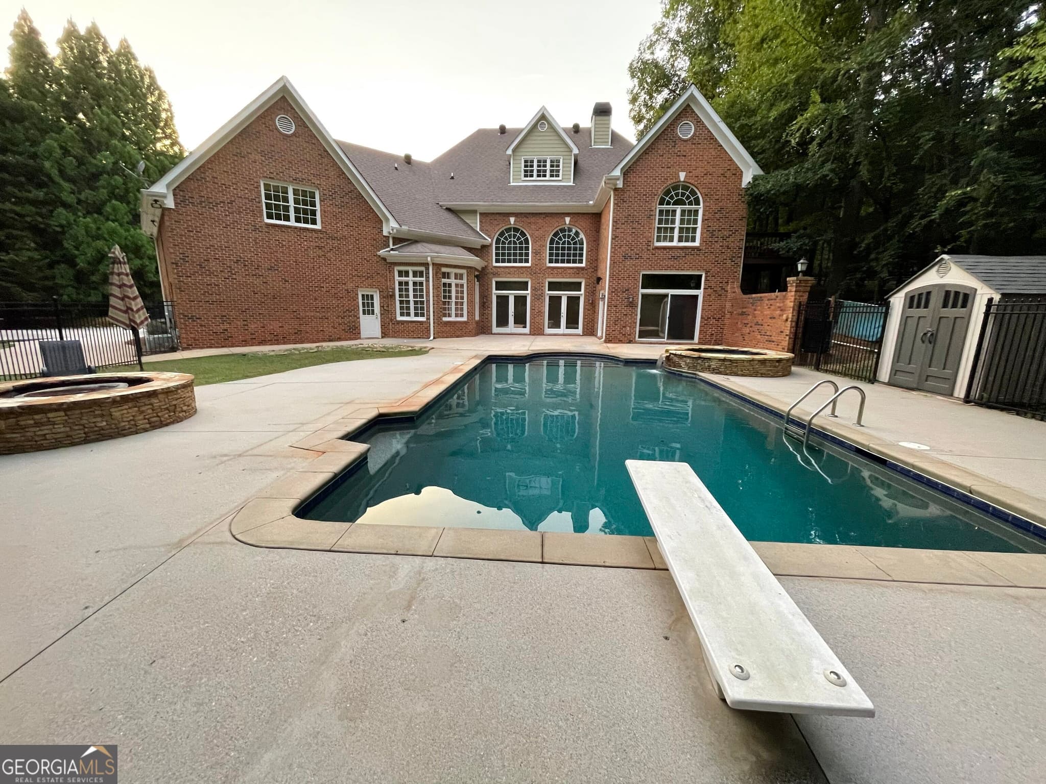 5 bedroom, 3.5 bathroom, 4,662 sq ft single family residence for sale at 1171 River Run, Bishop, GA 30621 — photo 2