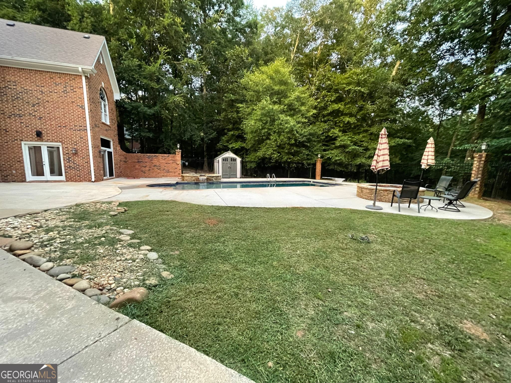 5 bedroom, 3.5 bathroom, 4,662 sq ft single family residence for sale at 1171 River Run, Bishop, GA 30621 — photo 8