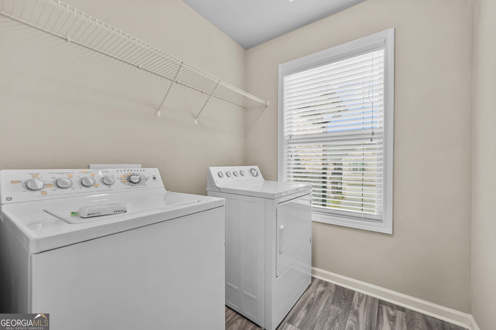 3 bedroom, 2.5 bathroom, 1,988 sq ft townhouse for sale at 244 Cross Street, Lawrenceville, GA 30046 — photo 7