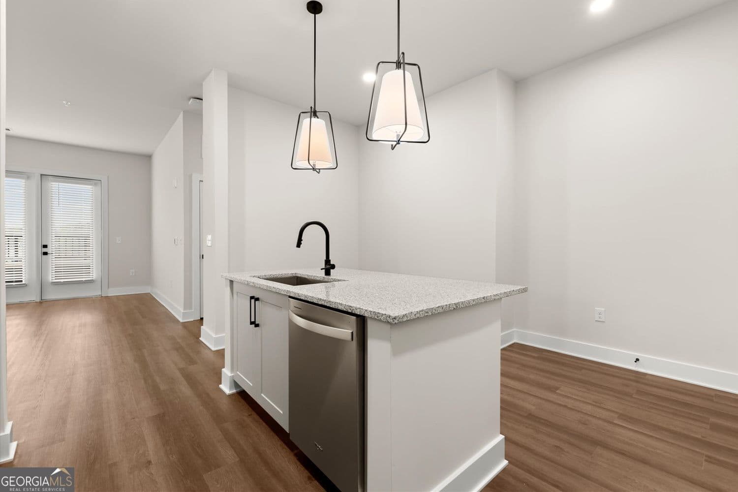 2 bedroom, 2 bathroom condominium for rent at 2648 Sandy Plains Road 246, Marietta, GA 30066 for $3,823 a month — photo 6