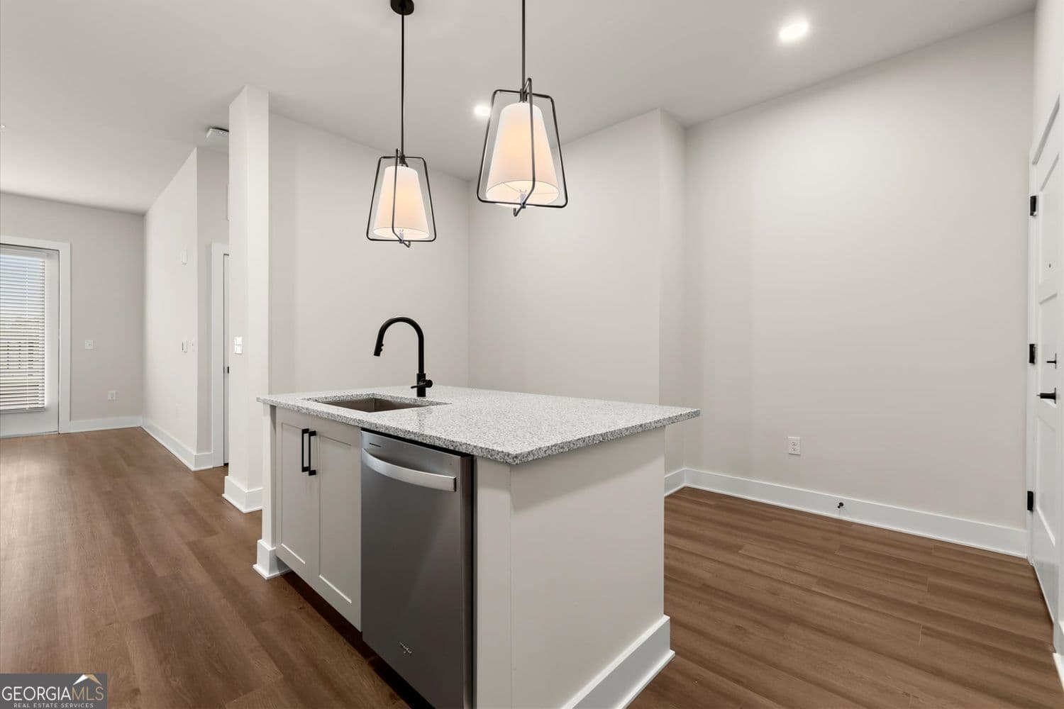 2 bedroom, 2 bathroom condominium for rent at 2648 Sandy Plains Road 246, Marietta, GA 30066 for $3,823 a month — photo 7