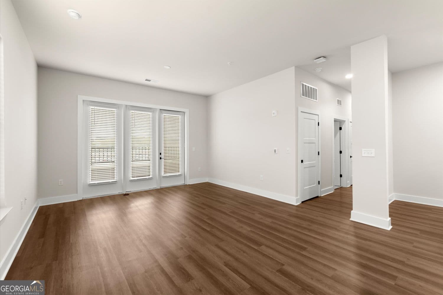 2 bedroom, 2 bathroom condominium for rent at 2648 Sandy Plains Road 246, Marietta, GA 30066 for $3,823 a month — photo 10