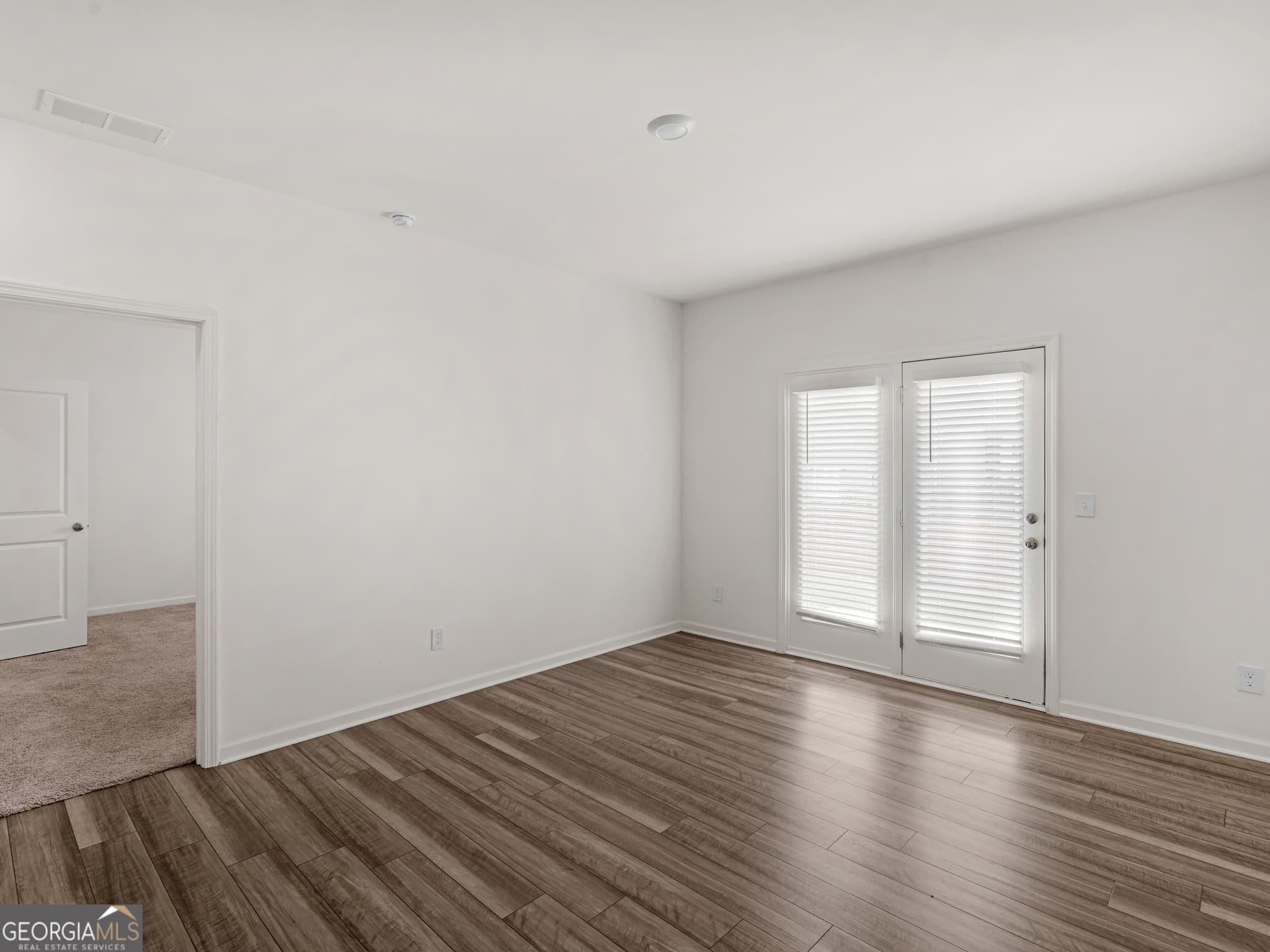 4 bedroom, 2 bathroom, 1,844 sq ft single family residence for sale at 214 Georgian Way, Locust Grove, GA 30248 — photo 7