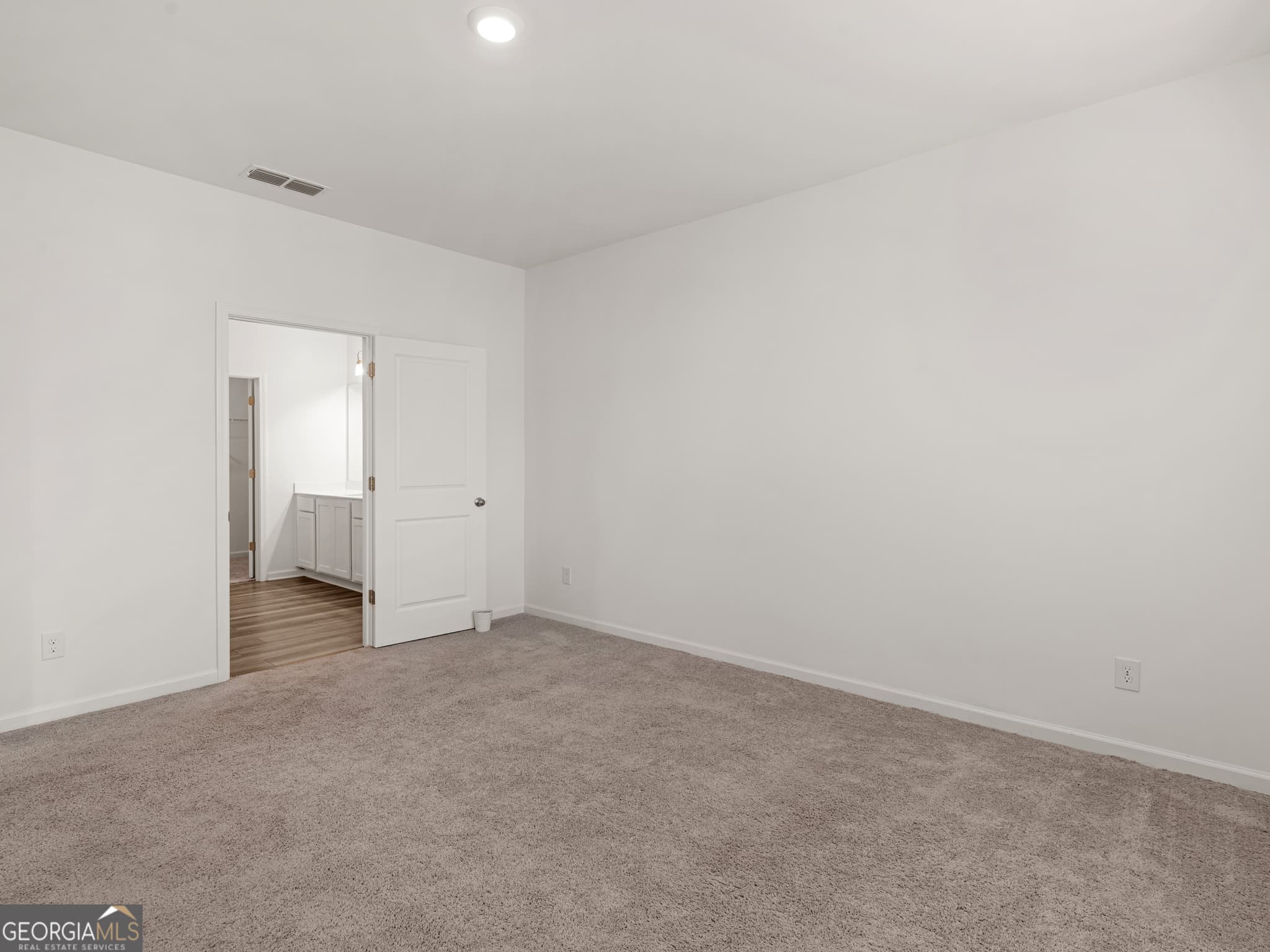 4 bedroom, 2 bathroom, 1,844 sq ft single family residence for sale at 214 Georgian Way, Locust Grove, GA 30248 — photo 10