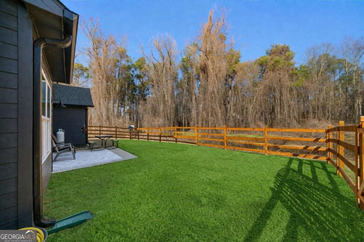 4 bedroom, 3 bathroom, 2,263 sq ft single family residence for sale at 24 Plantation Oaks Drive, Rockmart, GA 30153 — photo 7