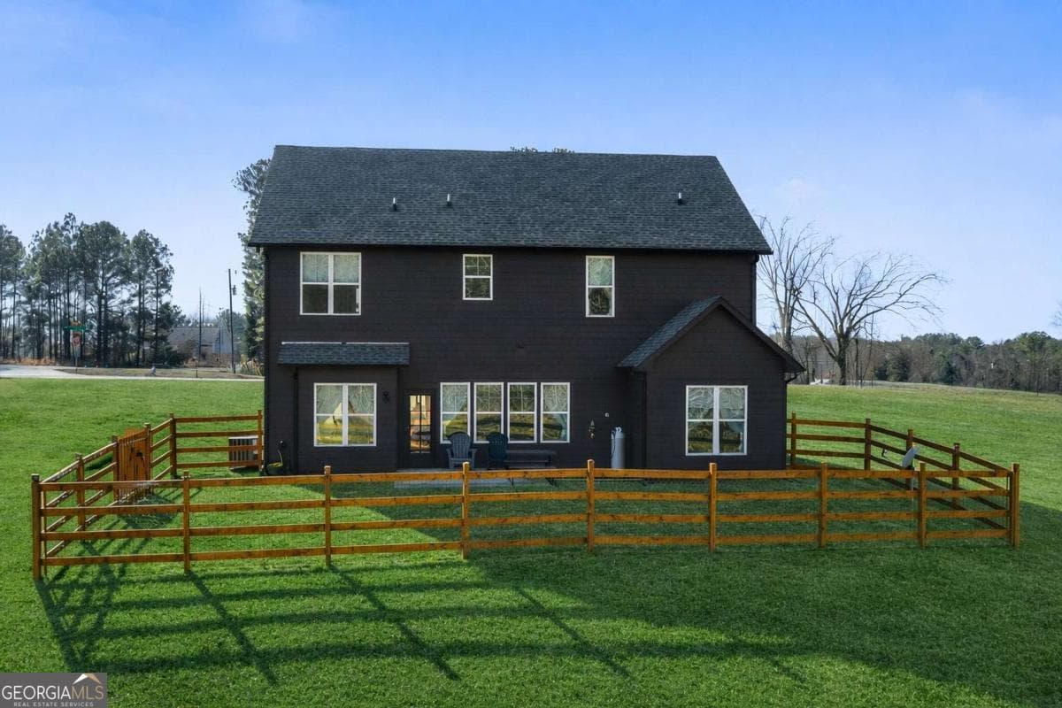 4 bedroom, 3 bathroom, 2,263 sq ft single family residence for sale at 24 Plantation Oaks Drive, Rockmart, GA 30153 — photo 8