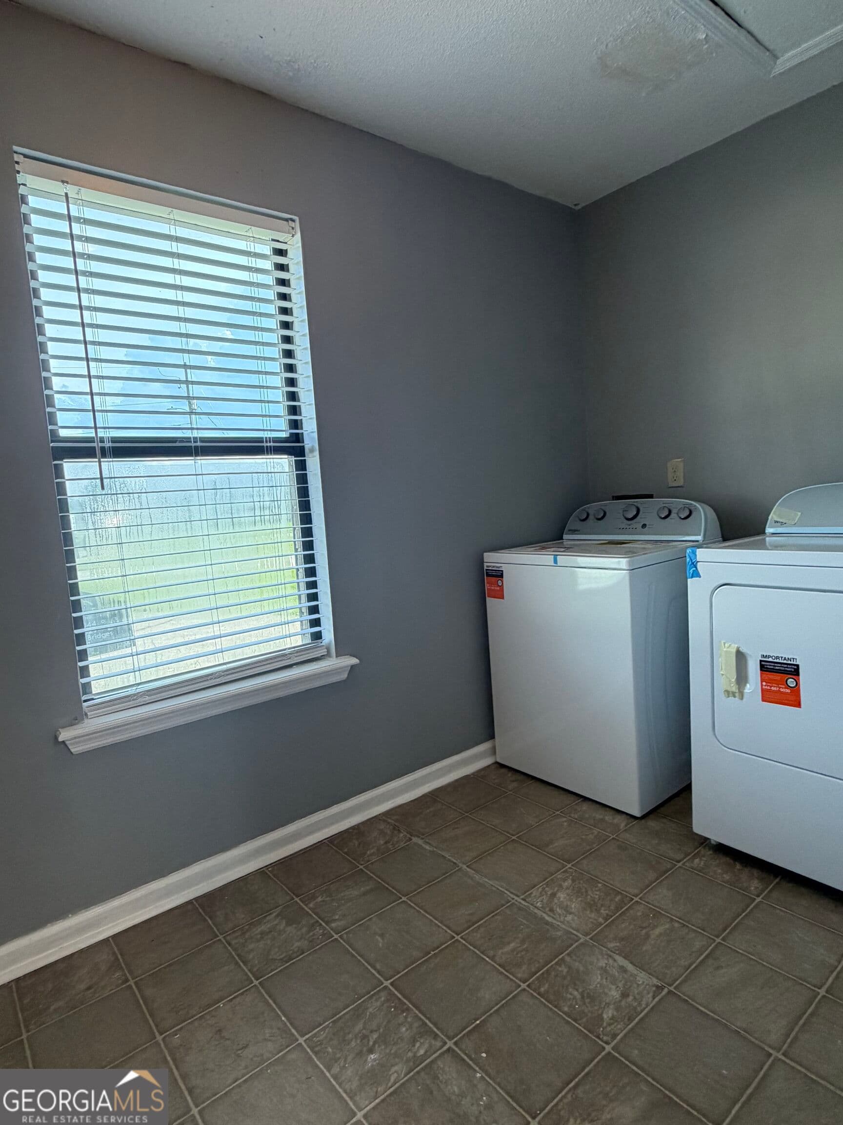 3 bedroom, 2 bathroom, 1,350 sq ft single family residence for sale at 2707 Tara Heights Court, Augusta, GA 30906 — photo 5