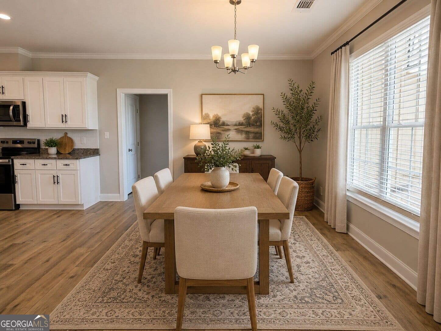 4 bedroom, 2 bathroom, 2,010 sq ft single family residence for sale at 1255 Acadia Drive, Thomson, GA 30824 — photo 4