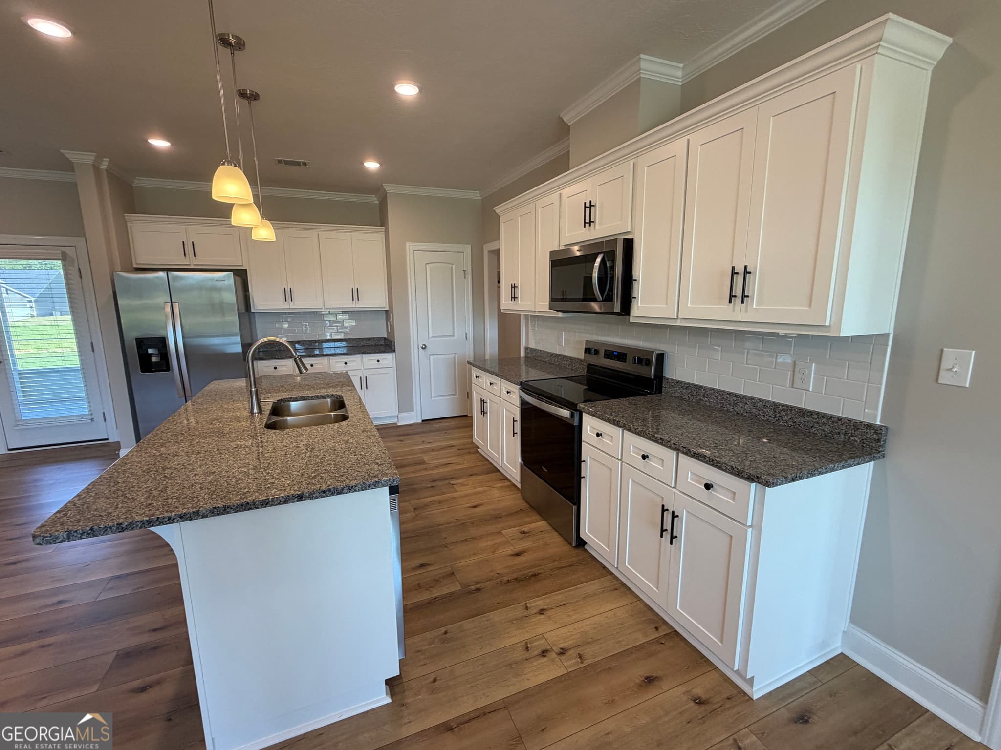 4 bedroom, 2 bathroom, 2,010 sq ft single family residence for sale at 1255 Acadia Drive, Thomson, GA 30824 — photo 8