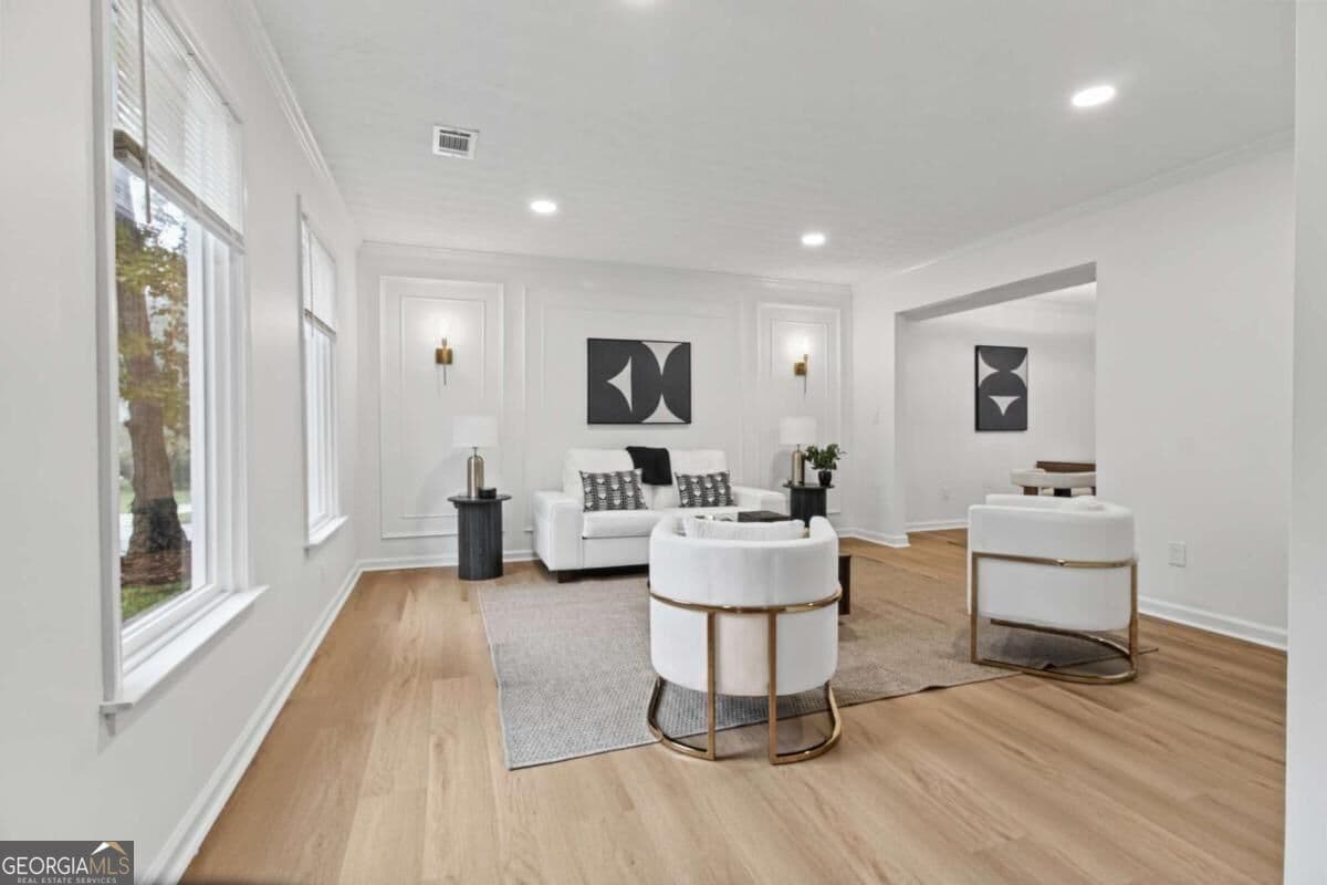 4 bedroom, 3 bathroom, 2,120 sq ft single family residence for sale at 1738 Wedgewood Drive, Stone Mountain, GA 30088 — photo 5