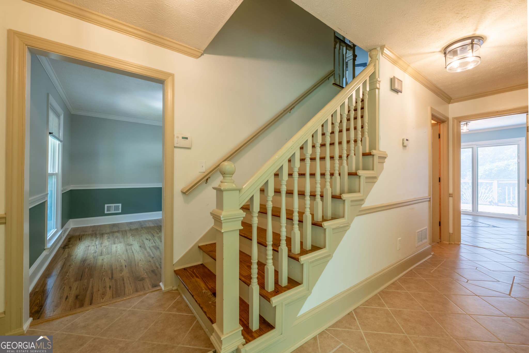 4 bedroom, 3 bathroom, 2,419 sq ft single family residence for sale at 1276 Golf Link Drive, Stone Mountain, GA 30088 — photo 9