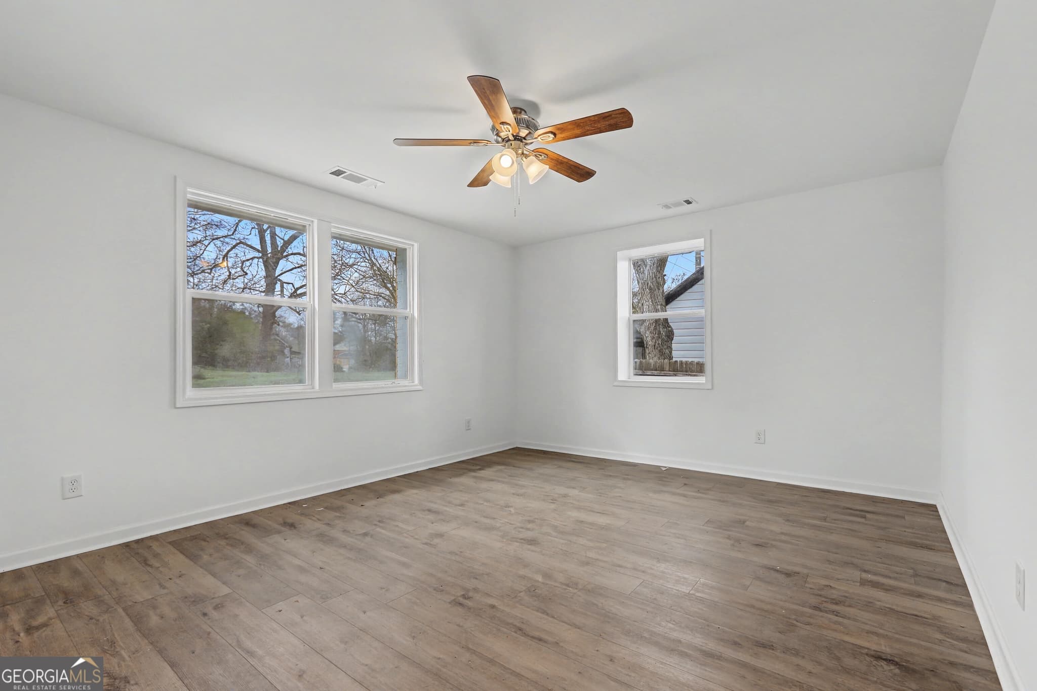 3 bedroom, 1 bathroom, 924 sq ft single family residence for sale at 7 Jackson Street, Barnesville, GA 30204 — photo 7