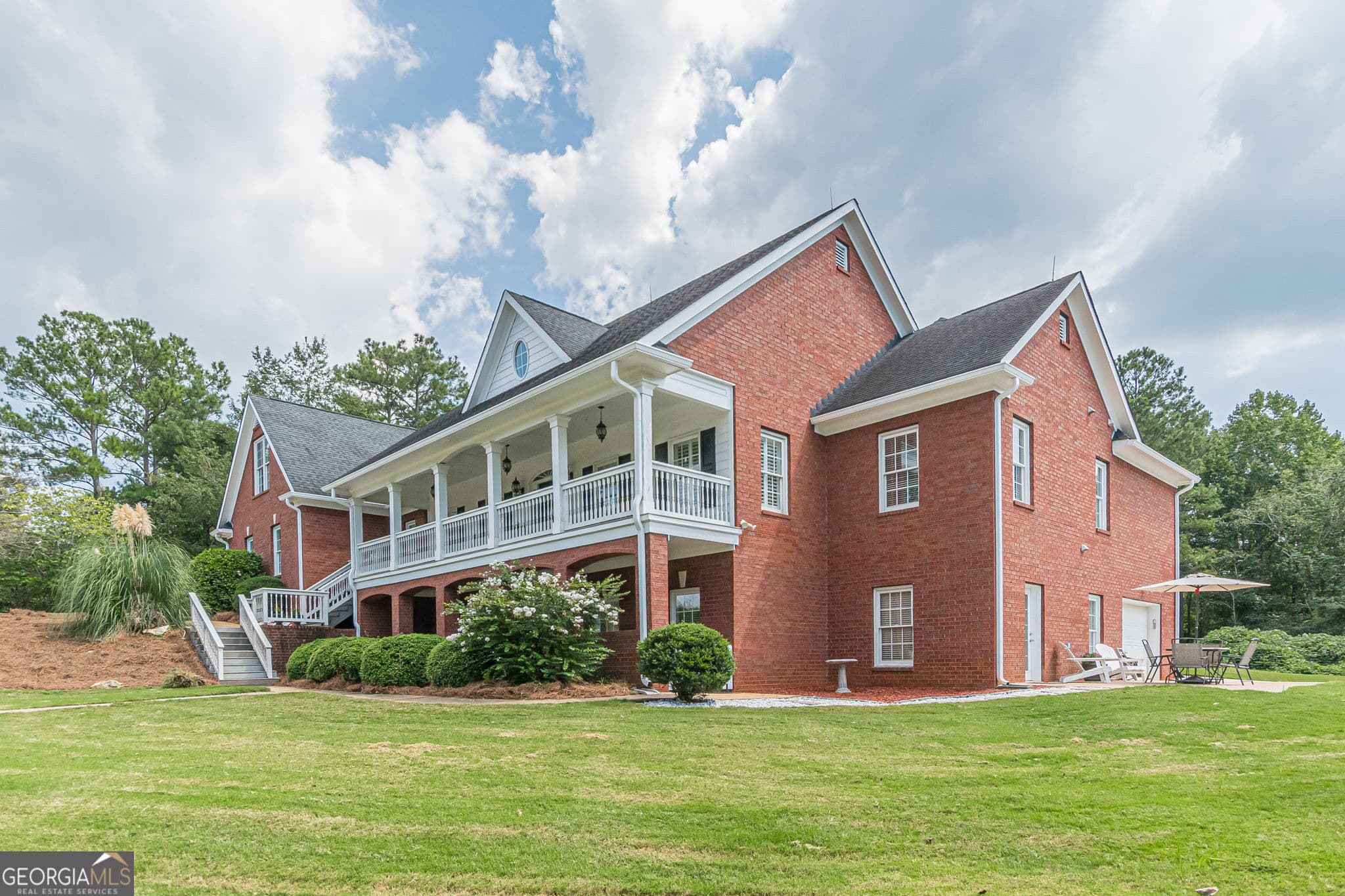 6 bedroom, 5 bathroom, 6,050 sq ft single family residence for sale at 5335 N Helton Road, Winston, GA 30187 — photo 2
