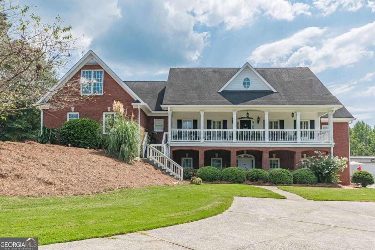 6 bedroom, 5 bathroom, 6,050 sq ft single family residence for sale at 5335 N Helton Road, Winston, GA 30187 — photo 1 of 87