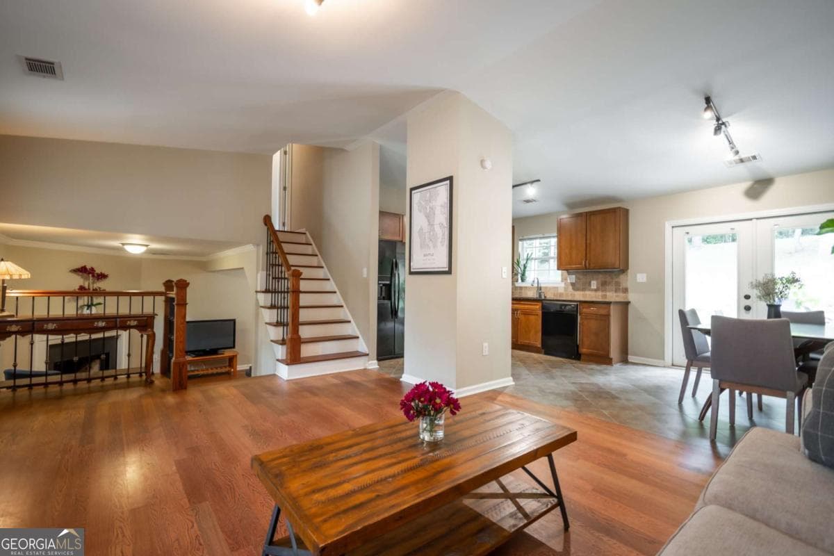3 bedroom, 2 bathroom, 1,304 sq ft single family residence for sale at 280 Twin Creek Shores, Athens, GA 30605 — photo 10