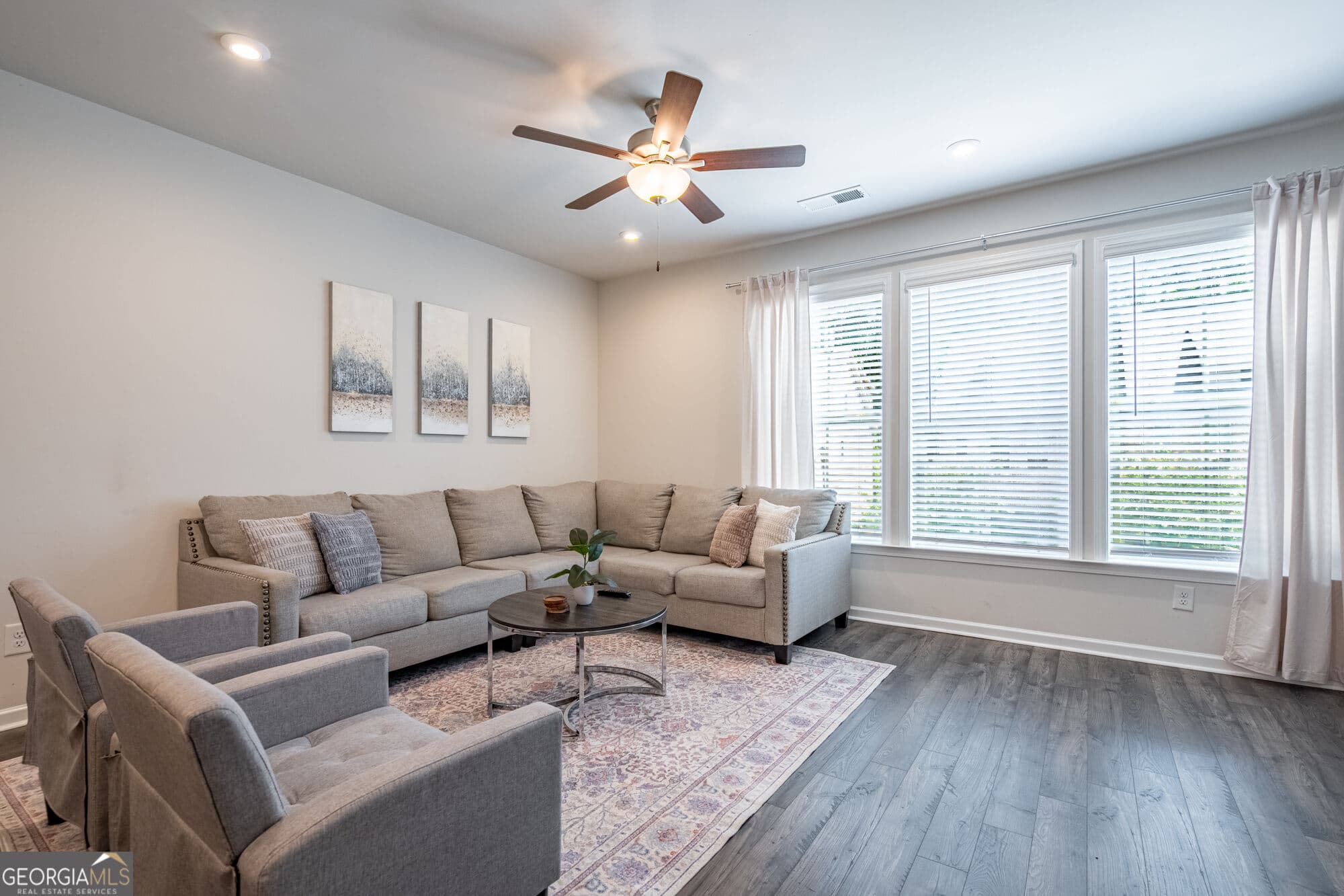 3 bedroom, 3.5 bathroom single family residence for rent at 290 Mahone Drive, Lilburn, GA 30047 for $5,306 a month — photo 6