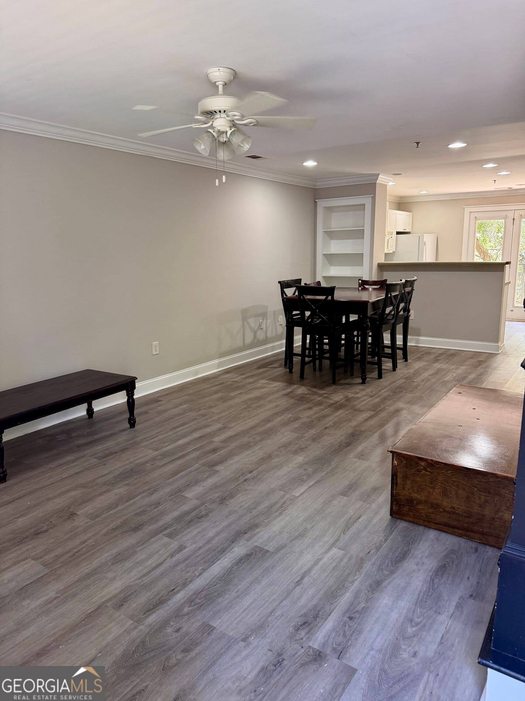 2 bedroom, 2.5 bathroom condominium for rent at 490 Barnett Shoals Road 623, Athens, GA 30605 for $1,650 a month — photo 10