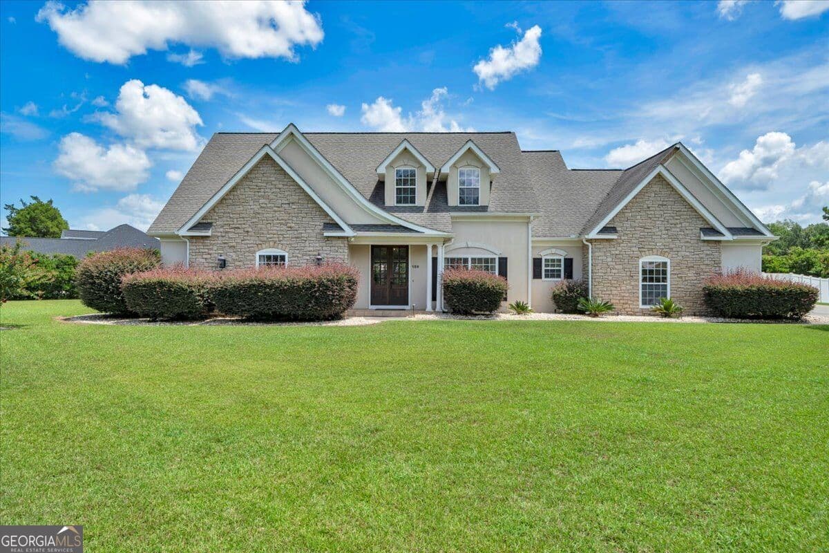 5 bedroom, 4 bathroom, 3,864 sq ft single family residence for sale at 120 Cedar Farm Road, Dublin, GA 31021 — photo 3