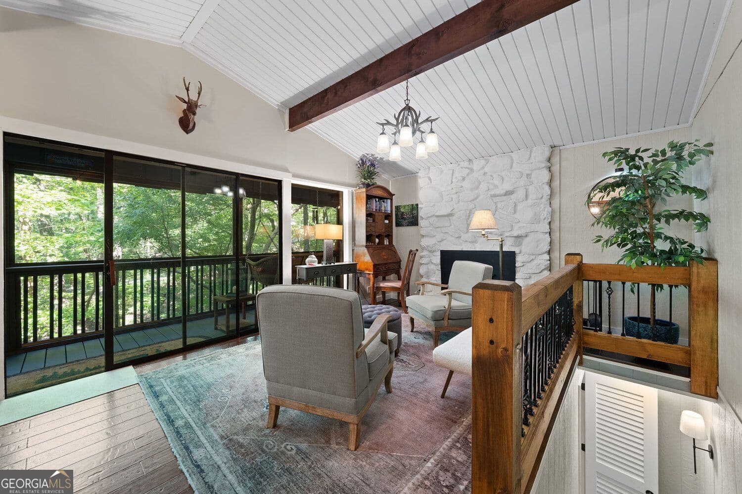 2 bedroom, 2 bathroom, 1,368 sq ft single family residence for sale at 300 Frost Pine Circle, Jasper, GA 30143 — photo 3