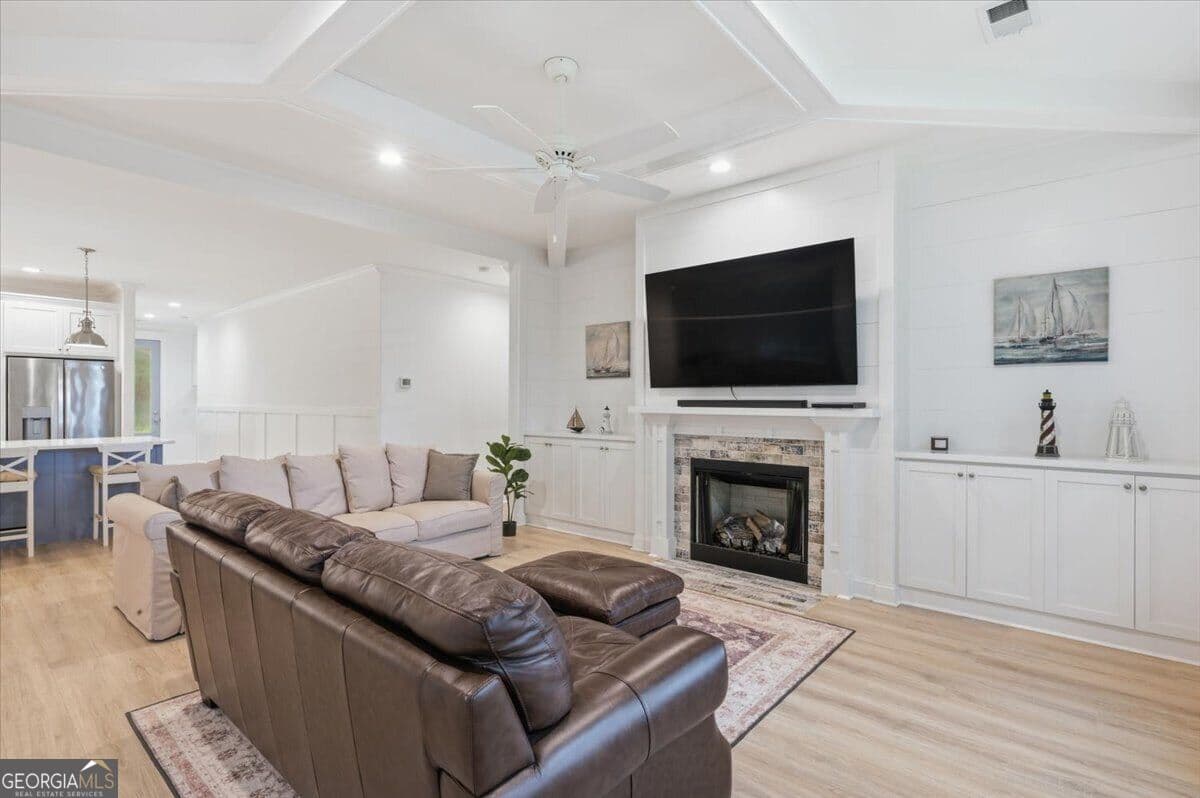 3 bedroom, 2 bathroom, 1,863 sq ft single family residence for sale at 1487 Sanctuary Wynd, Waverly, GA 31565 — photo 5