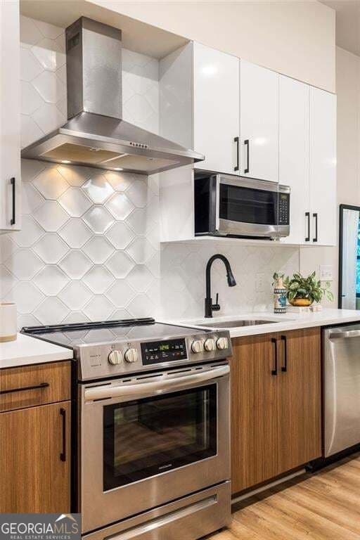 1 bedroom, 1 bathroom, 403 sq ft condominium for sale at 112 Rogers Street 202, Atlanta, GA 30317 — photo 5