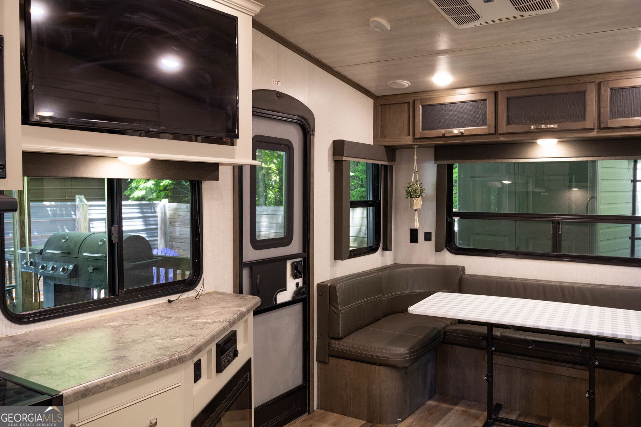 1 bedroom, 1 bathroom manufactured home,single family residence for sale at 237 Canyon Pass, Cleveland, GA 30528 — photo 10