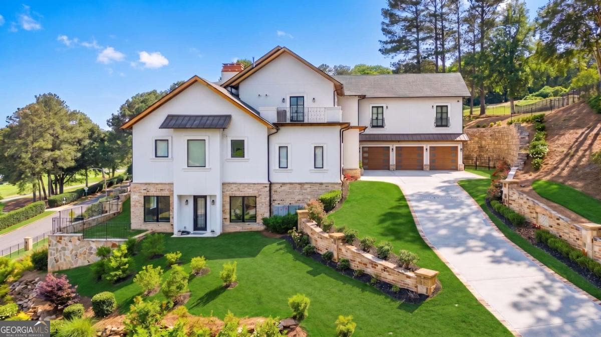6 bedroom, 6.5 bathroom, 11,476 sq ft single family residence for sale at 645 River Knoll Drive, Marietta, GA 30067 — photo 2