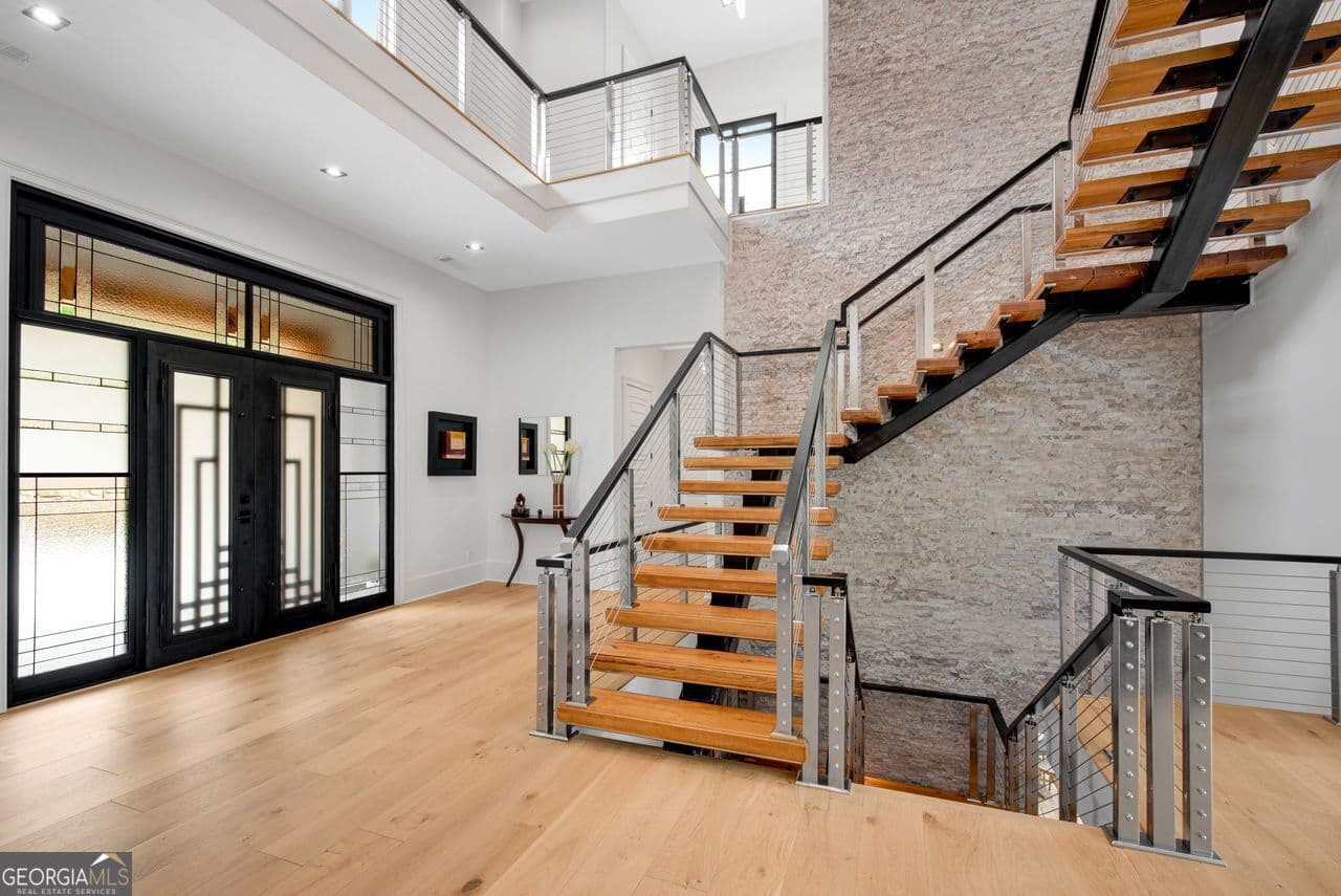 6 bedroom, 6.5 bathroom, 11,476 sq ft single family residence for sale at 645 River Knoll Drive, Marietta, GA 30067 — photo 8
