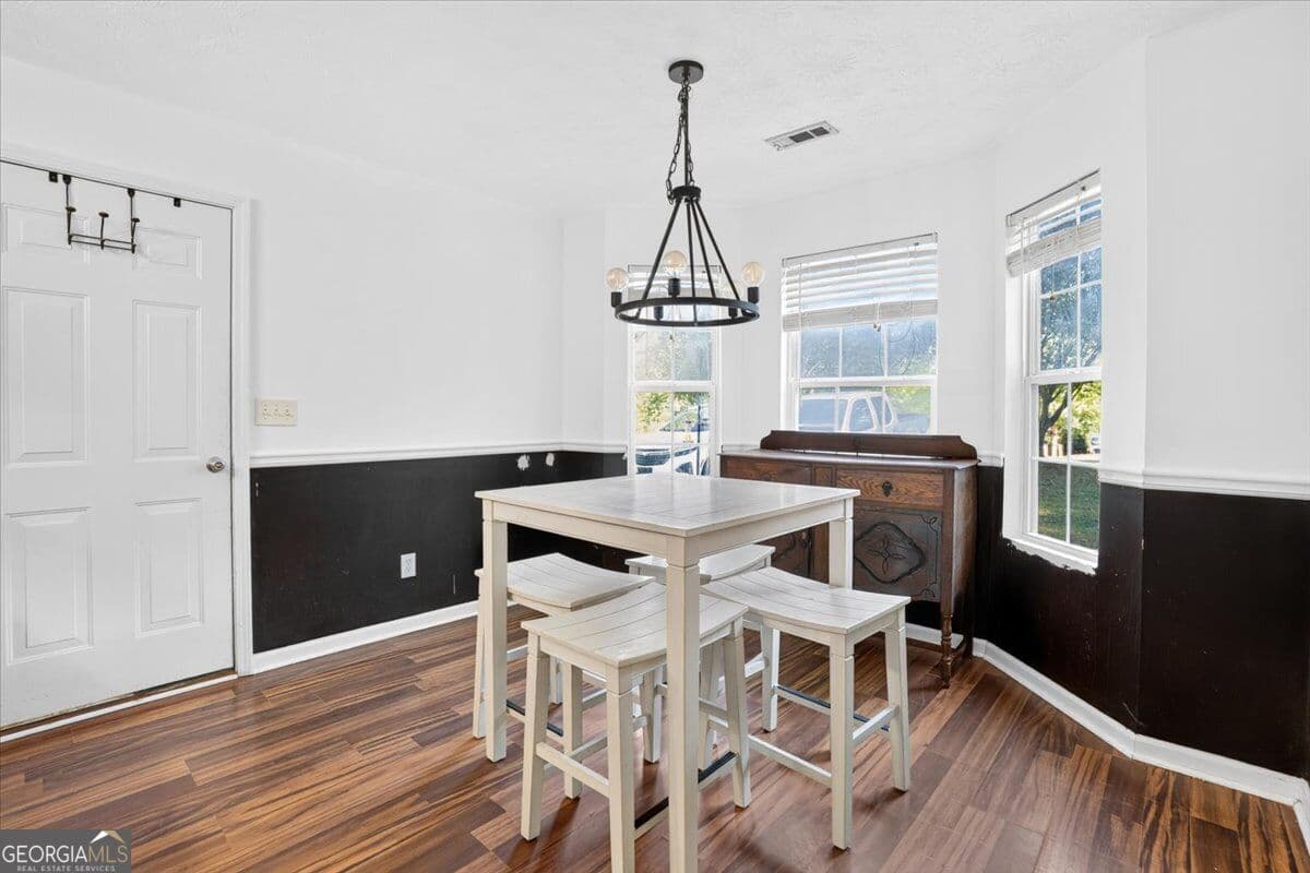 3 bedroom, 2 bathroom, 1,400 sq ft single family residence for sale at 50 Tomkins Creek Trail, Forsyth, GA 31029 — photo 4