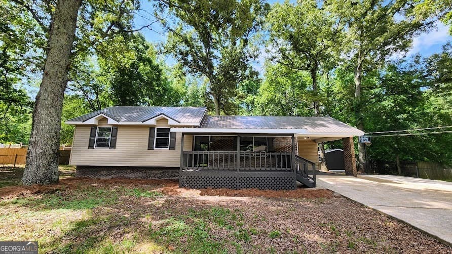 3 bedroom, 2 bathroom, 1,108 sq ft single family residence sold at 120 Boozer Drive, Jacksonville, AL 36265