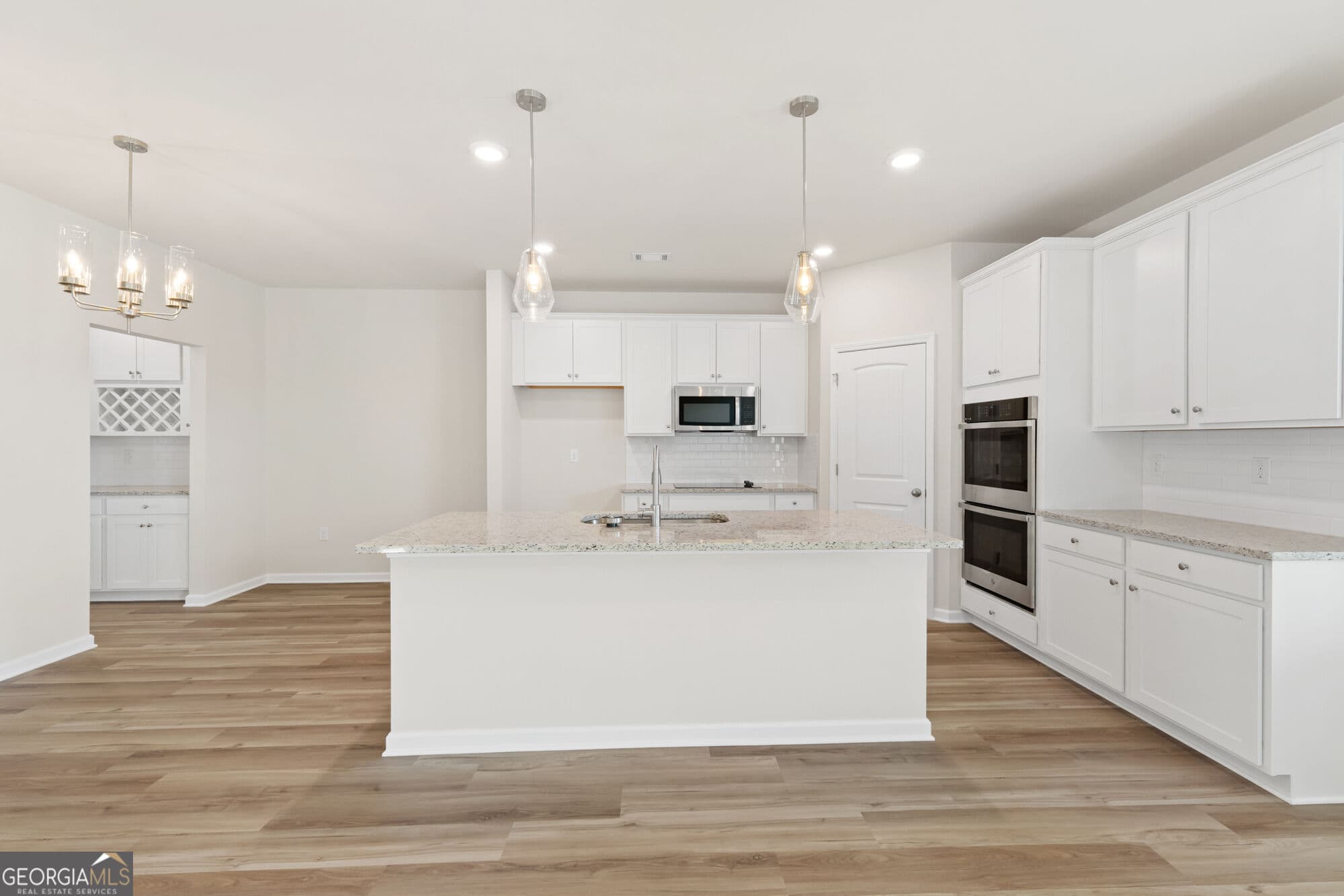 4 bedroom, 3 bathroom, 2,685 sq ft single family residence for sale at 1184 DICKENS Road, Greensboro, GA 30642 — photo 4