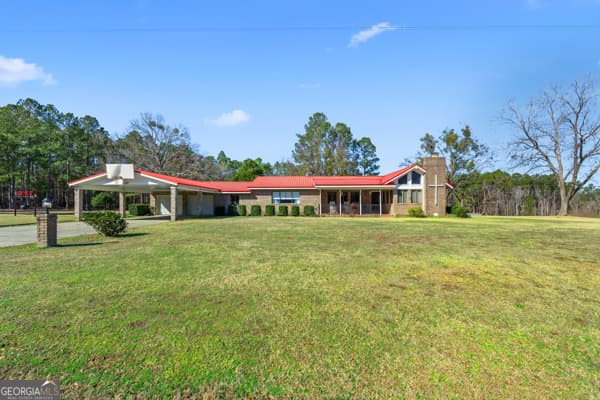 2 bedroom, 4 bathroom, 2,356 sq ft single family residence sold at 2611 Rocky Ford Road, Portal, GA 30450