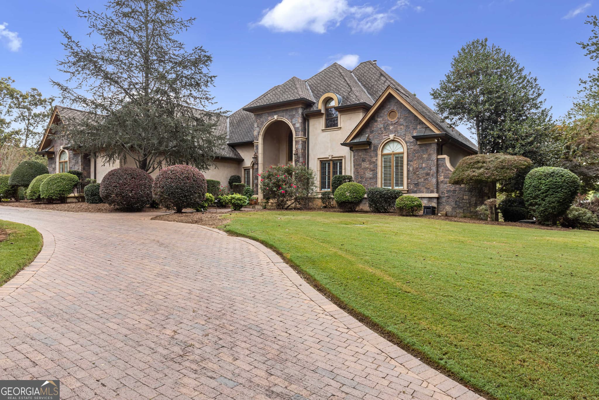 5 bedroom, 5 bathroom, 8,202 sq ft single family residence for sale at 450 Rome Beauty Lane, Clarkesville, GA 30523 — photo 7