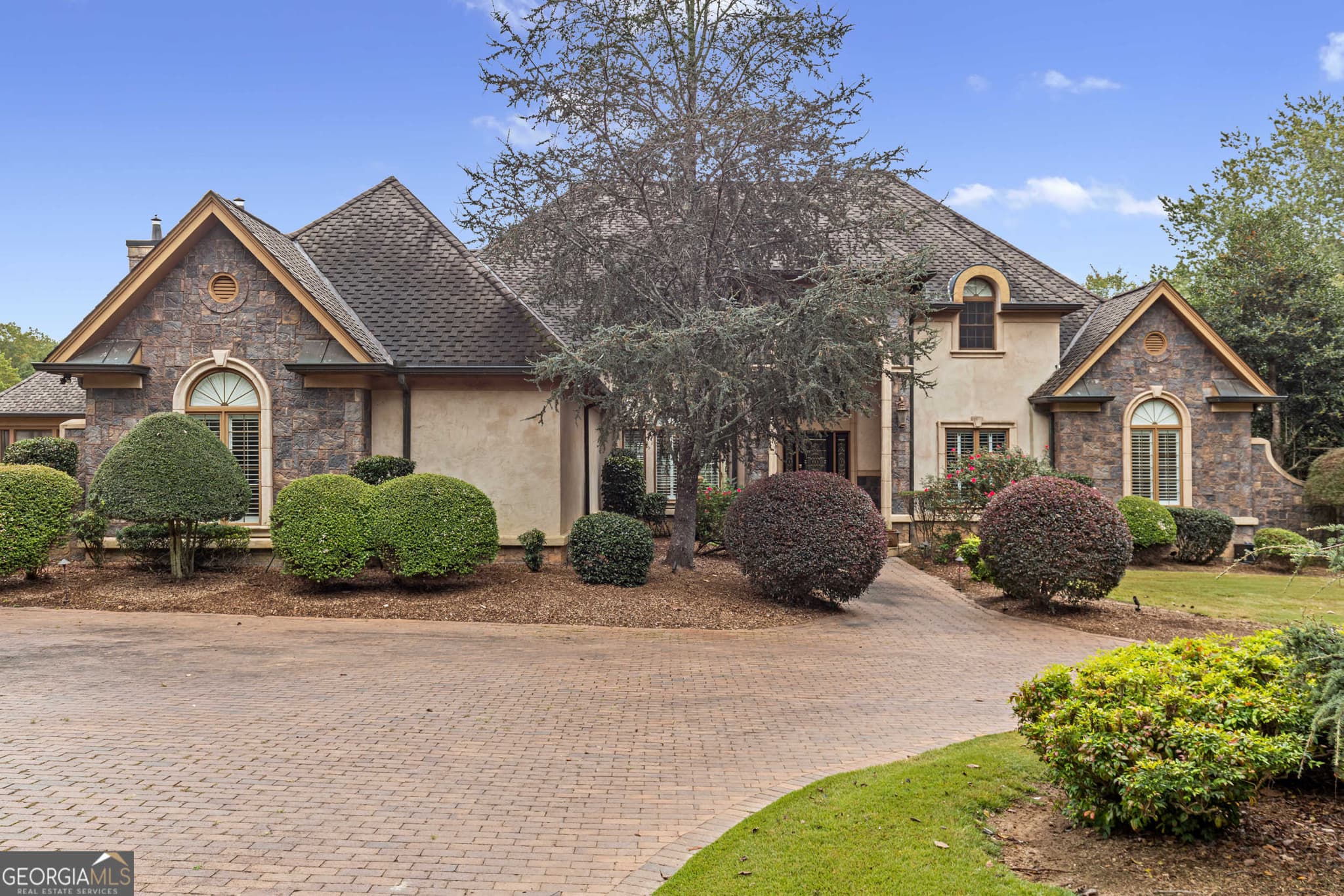 5 bedroom, 5 bathroom, 8,202 sq ft single family residence for sale at 450 Rome Beauty Lane, Clarkesville, GA 30523 — photo 8