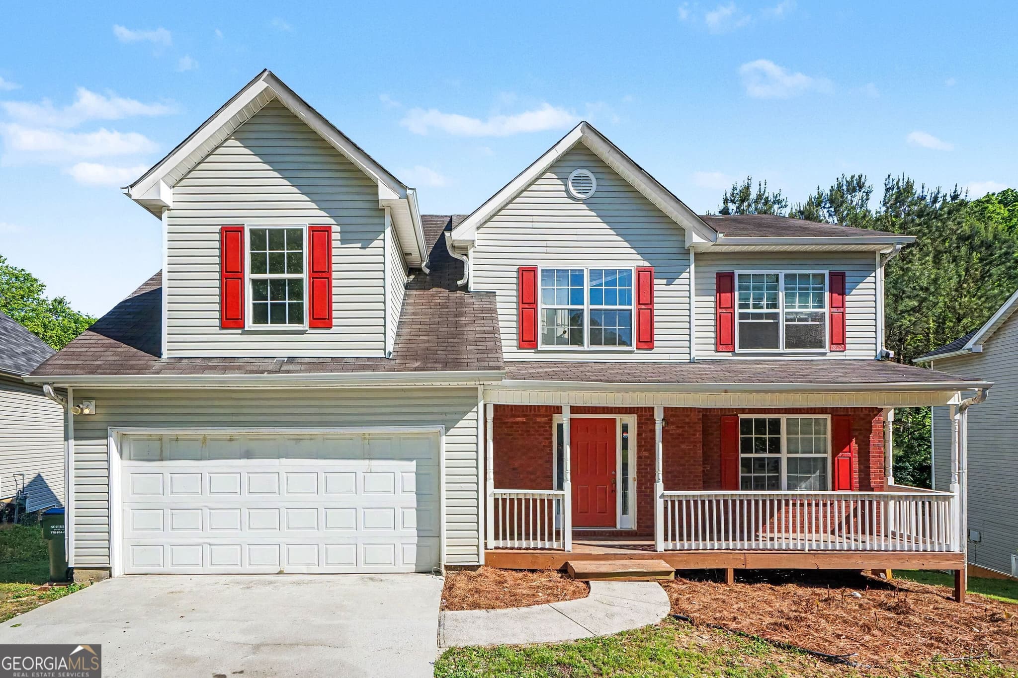 5 bedroom, 3.5 bathroom, 3,014 sq ft single family residence sold at 4197 Shoreside Circle, Snellville, GA 30039