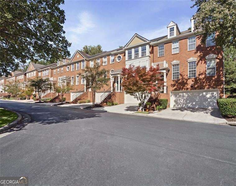 4 bedroom, 3 bathroom, 2,252 sq ft townhouse for sale at 2493 Bridlewood Drive 9, Atlanta, GA 30339 — photo 5