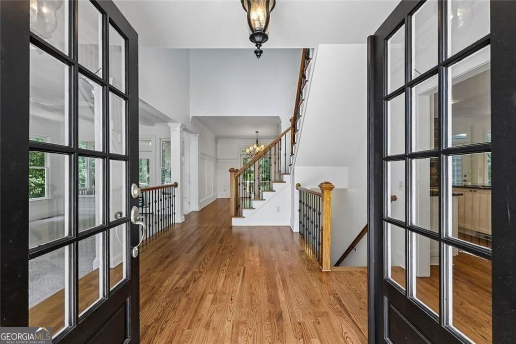 4 bedroom, 3.5 bathroom, 4,020 sq ft single family residence for sale at 4325 Little Falls Drive, Cumming, GA 30041 — photo 3