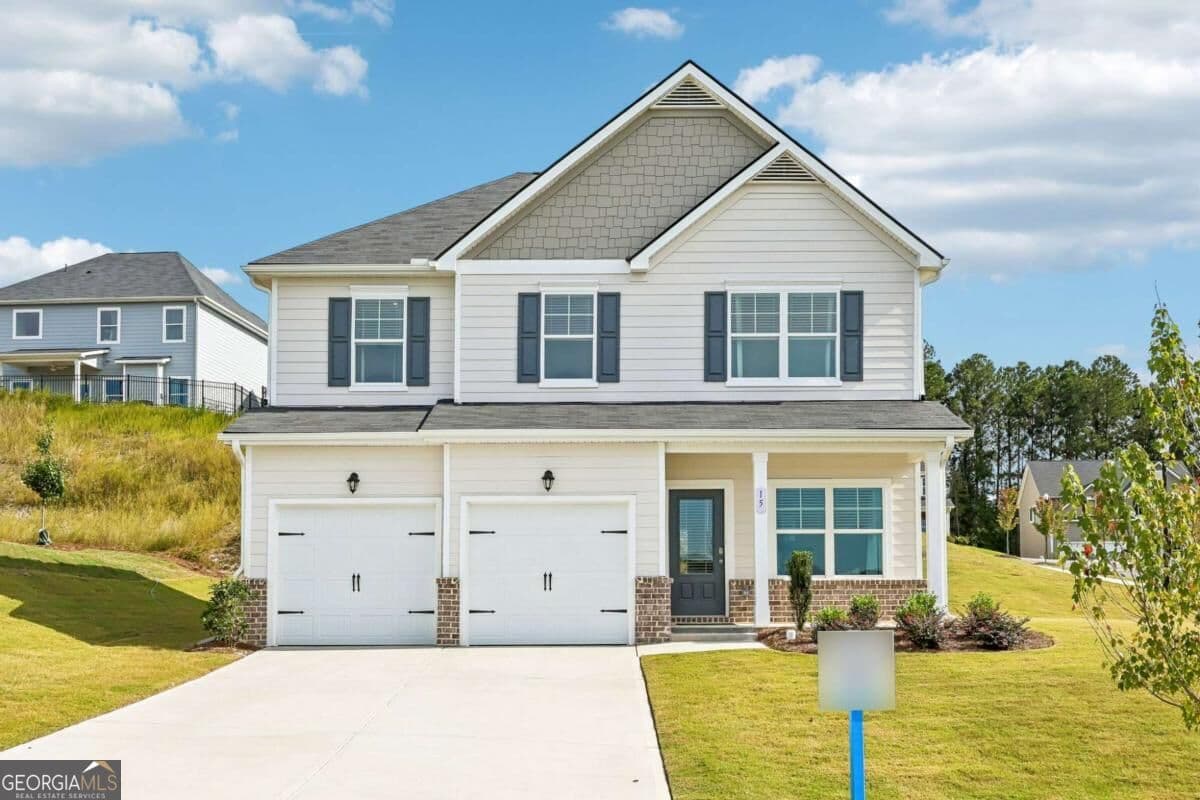 4 bedroom, 2.5 bathroom, 1,954 sq ft single family residence for sale at 439 Cedar Wood Trace, Winder, GA 30680 — photo 2