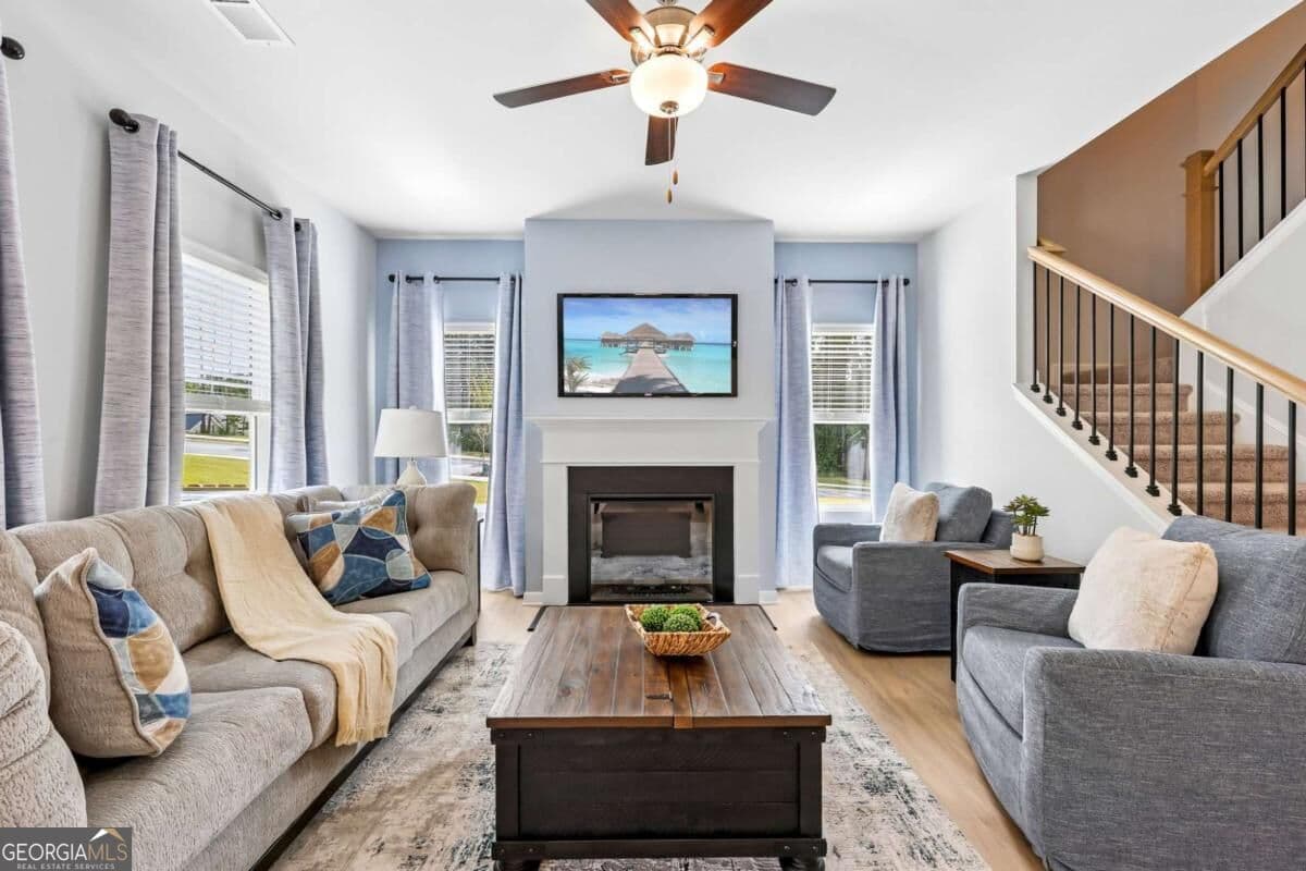 4 bedroom, 2.5 bathroom, 1,954 sq ft single family residence for sale at 439 Cedar Wood Trace, Winder, GA 30680 — photo 6