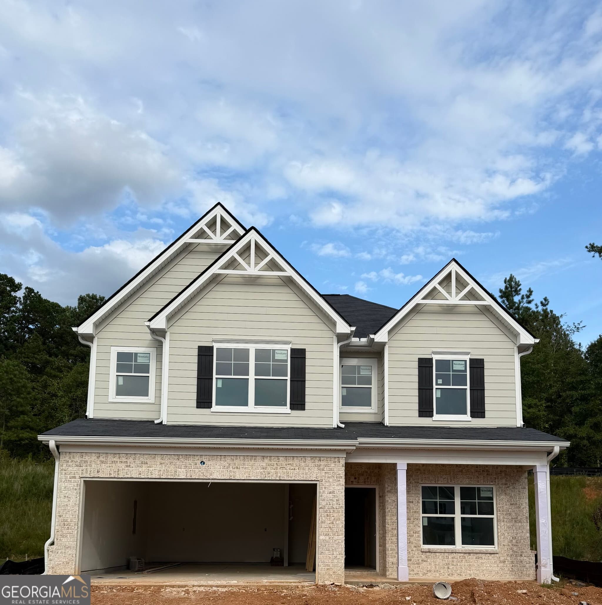 4 bedroom, 2.5 bathroom, 1,954 sq ft single family residence for sale at 439 Cedar Wood Trace, Winder, GA 30680