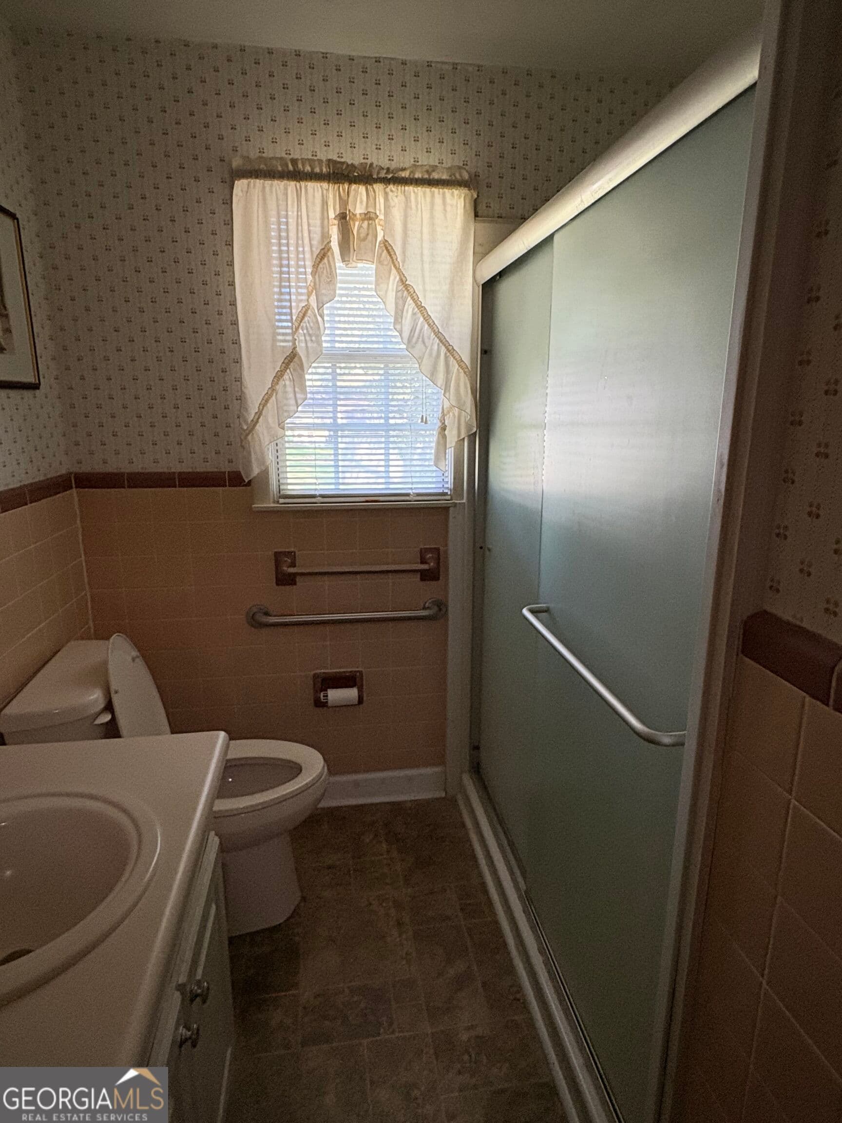 3 bedroom, 1 bathroom, 1,022 sq ft single family residence for sale at 3000 15th Avenue, Valley, AL 36854 — photo 9