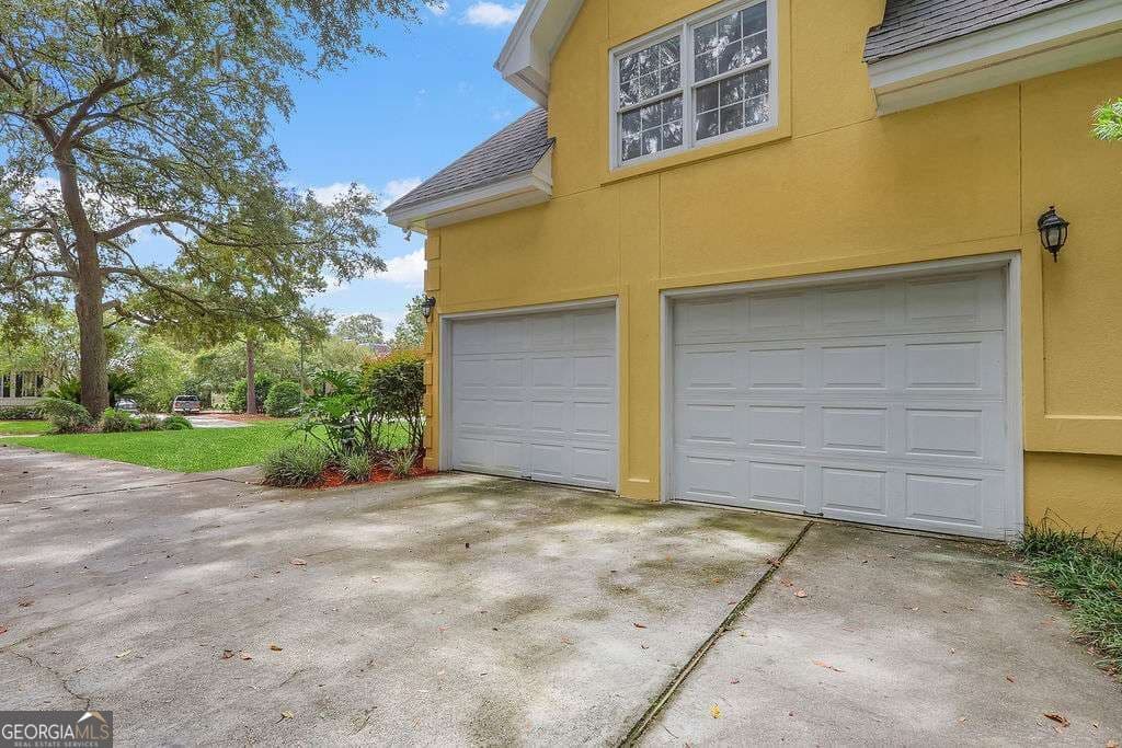 3 bedroom, 3 bathroom, 2,900 sq ft single family residence for sale at 230 Lyman Hall, Savannah, GA 31410 — photo 9