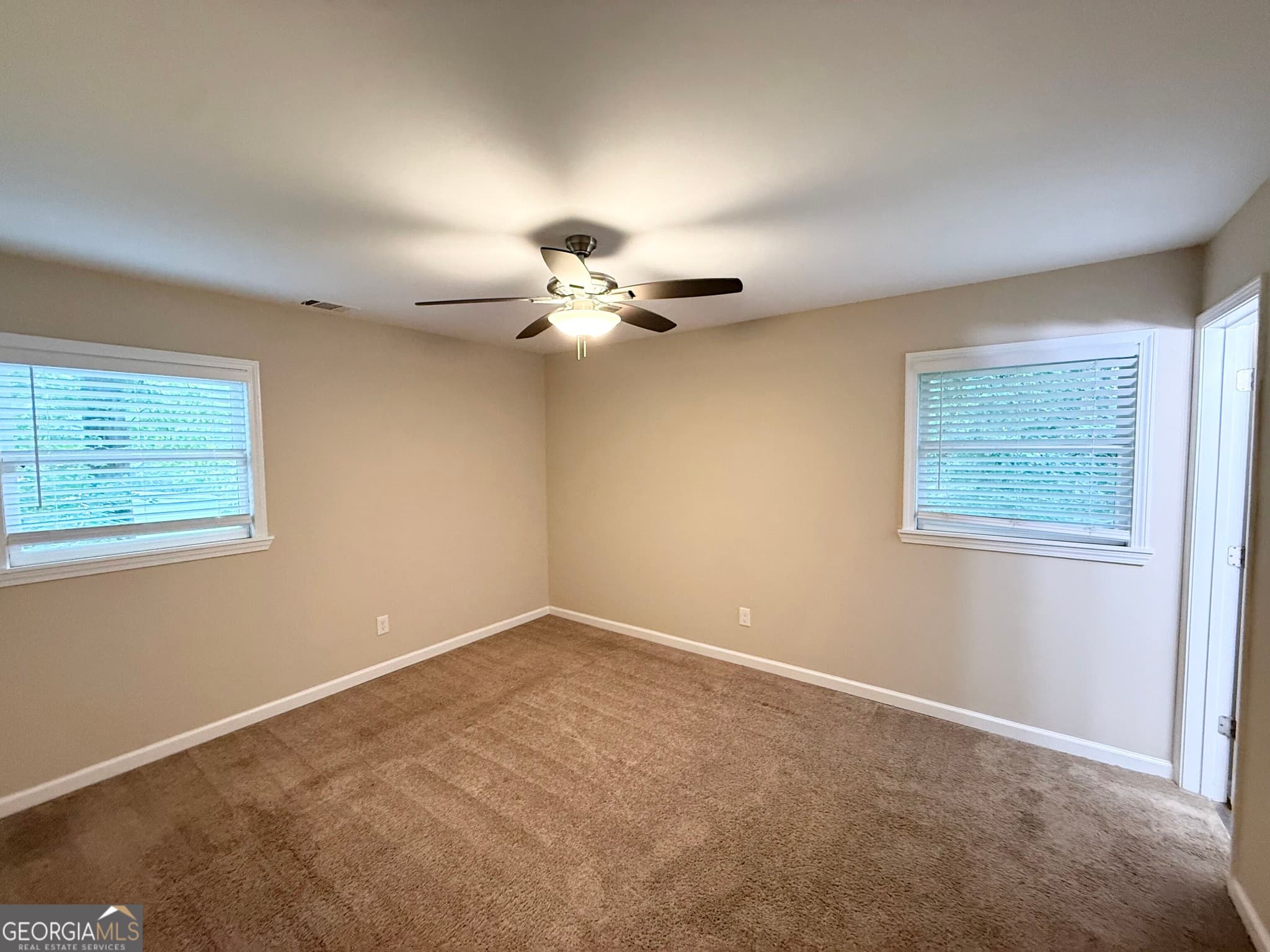 5 bedroom, 2 bathroom, 1,453 sq ft single family residence for sale at 1809 Old Peachtree Road, Lawrenceville, GA 30043 — photo 9