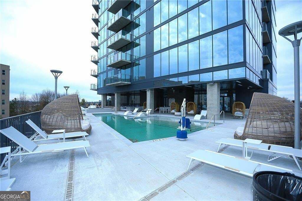 1 bedroom, 1 bathroom, 699 sq ft condominium for rent at 788 W Marietta Street 811, Atlanta, GA 30318 for $1,800 a month — photo 8
