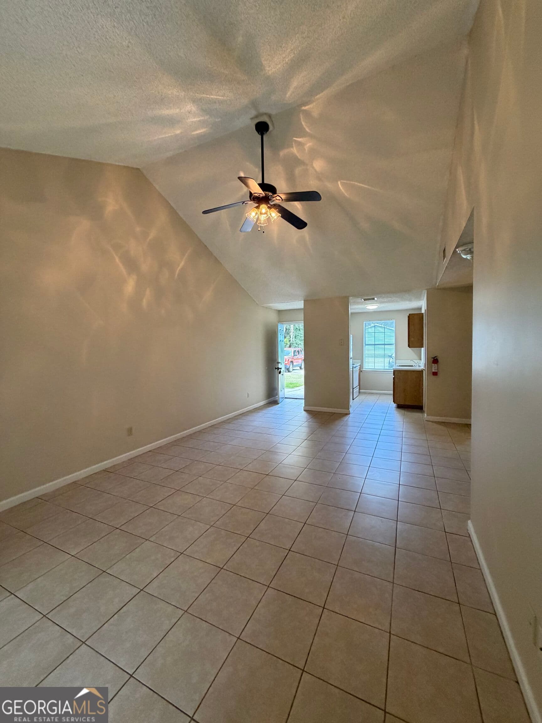 2 bedroom, 2 bathroom, 905 sq ft duplex for rent at 414 Admirals Walk Drive, St. Marys, GA 31558 for $1,225 a month — photo 6