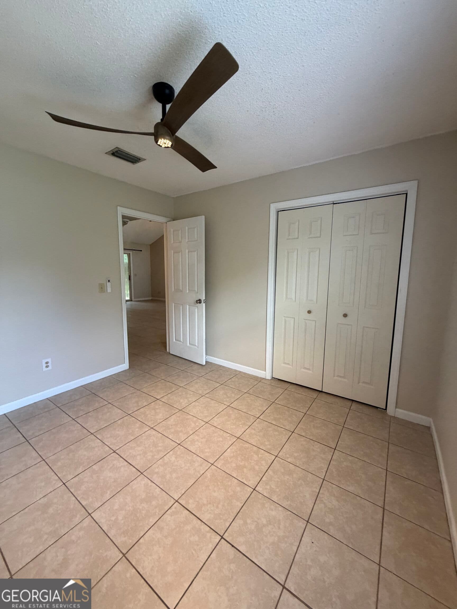 2 bedroom, 2 bathroom, 905 sq ft duplex for rent at 414 Admirals Walk Drive, St. Marys, GA 31558 for $1,225 a month — photo 10
