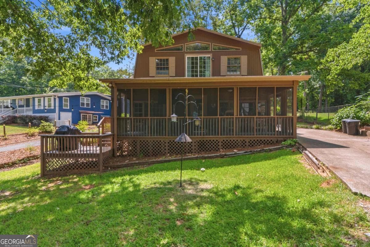 3 bedroom, 3 bathroom, 1,218 sq ft single family residence for sale at 260 Shelton Drive, Eatonton, GA 31024 — photo 2